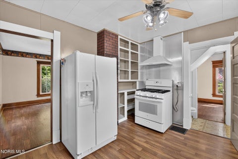 Tiny photo for 430 W Elm Street, Wauseon, OH 43567 (MLS # 10012571)