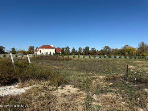 Tiny photo for 5528 Olive Tree Lane, Monclova, OH 43542 (MLS # 10000467)
