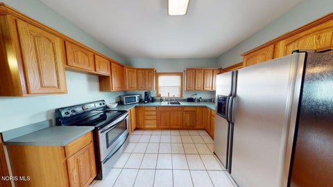 Tiny photo for 846 Park Street, Findlay, OH 45840 (MLS # 10012308)