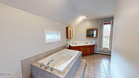Tiny photo for 846 Park Street, Findlay, OH 45840 (MLS # 10012308)