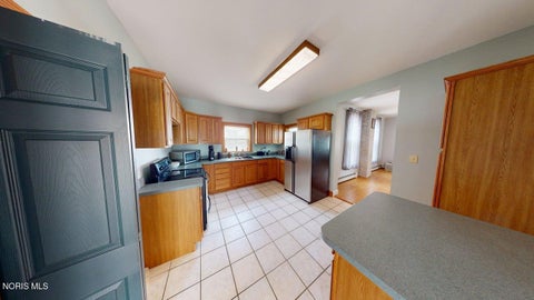 Tiny photo for 846 Park Street, Findlay, OH 45840 (MLS # 10012308)