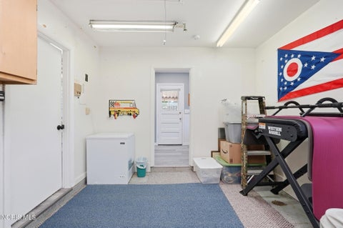 Tiny photo for 1037 Rosedale Street, Maumee, OH 43537 (MLS # 10014311)