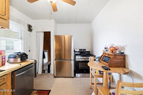 Tiny photo for 1931 Mansfield Road, Toledo, OH 43613 (MLS # 10012557)