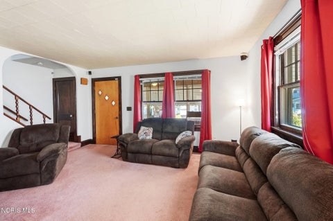 Tiny photo for 1931 Mansfield Road, Toledo, OH 43613 (MLS # 10012557)
