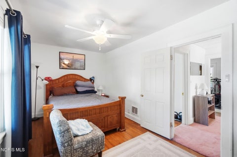 Tiny photo for 1931 Mansfield Road, Toledo, OH 43613 (MLS # 10012557)