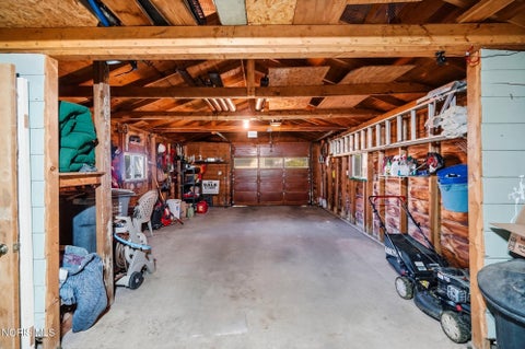Tiny photo for 1931 Mansfield Road, Toledo, OH 43613 (MLS # 10012557)