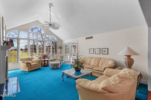 Tiny photo for 4349 Glendale Avenue, Toledo, OH 43614 (MLS # 10004830)