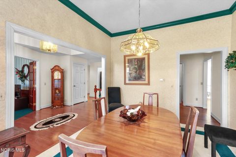 Tiny photo for 4349 Glendale Avenue, Toledo, OH 43614 (MLS # 10004830)