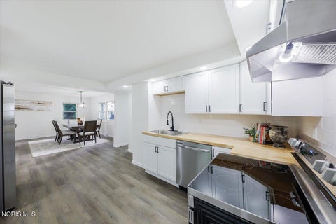 Tiny photo for 18868 County Road X, Archbold, OH 43502 (MLS # 10012911)