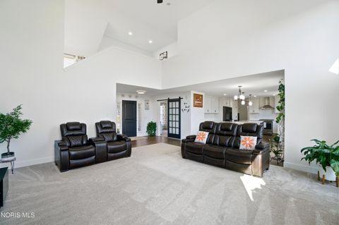 Tiny photo for 136 Barton Creek Drive, Perrysburg, OH 43551 (MLS # 10004590)