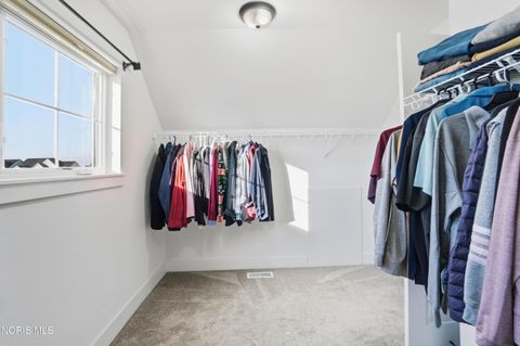 Tiny photo for 136 Barton Creek Drive, Perrysburg, OH 43551 (MLS # 10004590)