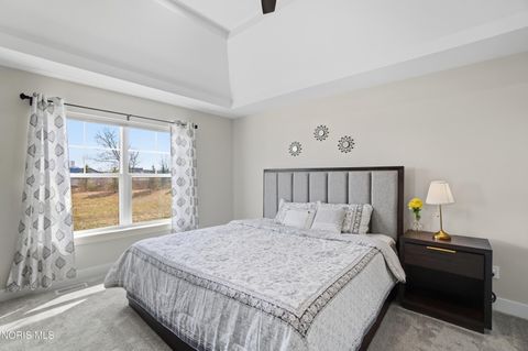 Tiny photo for 136 Barton Creek Drive, Perrysburg, OH 43551 (MLS # 10004590)