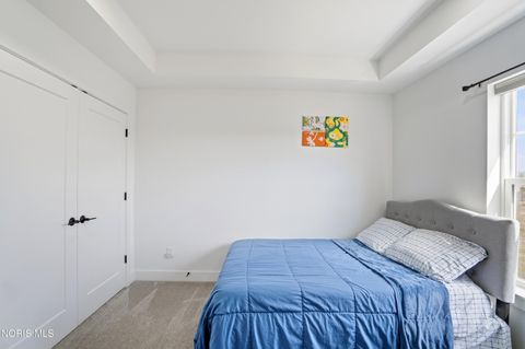 Tiny photo for 136 Barton Creek Drive, Perrysburg, OH 43551 (MLS # 10004590)