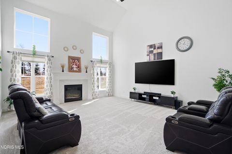 Tiny photo for 136 Barton Creek Drive, Perrysburg, OH 43551 (MLS # 10004590)