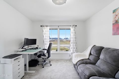 Tiny photo for 136 Barton Creek Drive, Perrysburg, OH 43551 (MLS # 10004590)