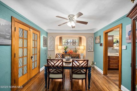 Tiny photo for 3438 Rushland Avenue, Toledo, OH 43606 (MLS # 10000369)