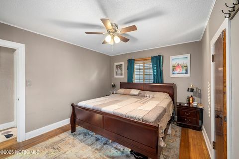 Tiny photo for 3438 Rushland Avenue, Toledo, OH 43606 (MLS # 10000369)