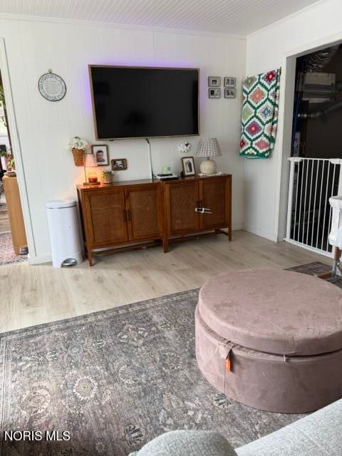 Tiny photo for 302 Kilbourne Street, Sycamore, OH 44882 (MLS # 10006007)