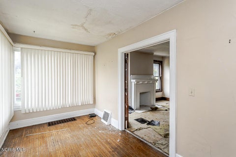 Tiny photo for 2715 Brentwood Avenue, Toledo, OH 43610 (MLS # 10013785)
