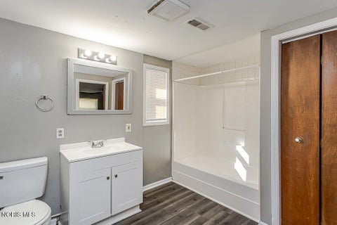 Tiny photo for 808 Butterfield Drive, Toledo, OH 43615 (MLS # 10013993)