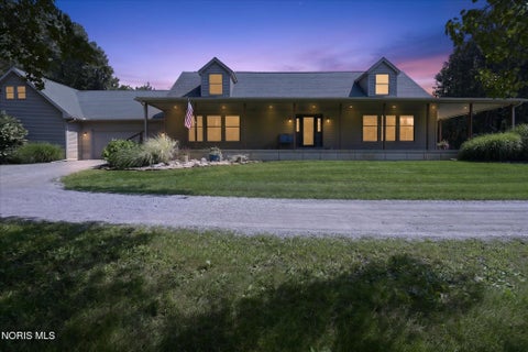 Photo of 7840 Dorr Street, Toledo, OH 43617 (MLS # 10013492)
