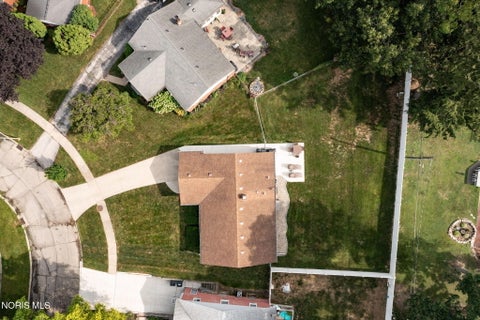 Tiny photo for 5946 E Heights Drive, Toledo, OH 43613 (MLS # 10010503)