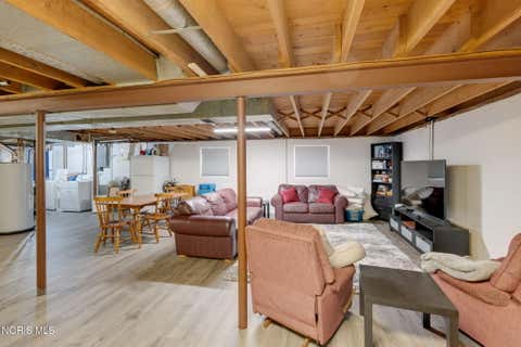 Tiny photo for 5946 E Heights Drive, Toledo, OH 43613 (MLS # 10010503)