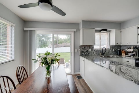 Tiny photo for 5946 E Heights Drive, Toledo, OH 43613 (MLS # 10010503)
