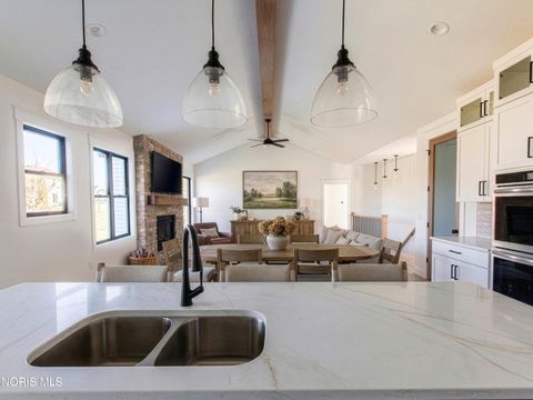 Tiny photo for 8501 Alyssa Way, Monclova, OH 43542 (MLS # 10005574)