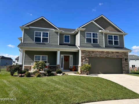 Homes For Sale - 9831 Coopers Hawk Court<br/> Sylvania, OH 43560