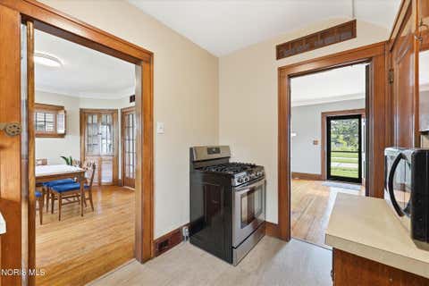 Tiny photo for 2640 104th Street, Toledo, OH 43611 (MLS # 10012061)