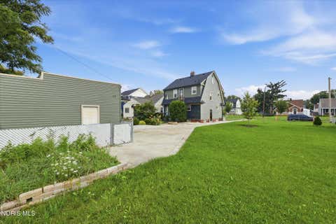 Tiny photo for 2640 104th Street, Toledo, OH 43611 (MLS # 10012061)