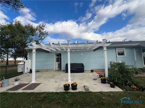 Tiny photo for 10917 Nelson Road, Bowling Green, OH 43402 (MLS # 6136927)