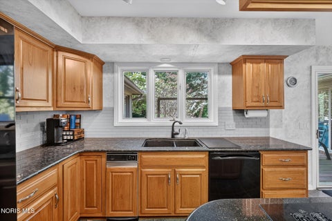 Tiny photo for 5036 Cartagena Drive, Toledo, OH 43623 (MLS # 10013981)