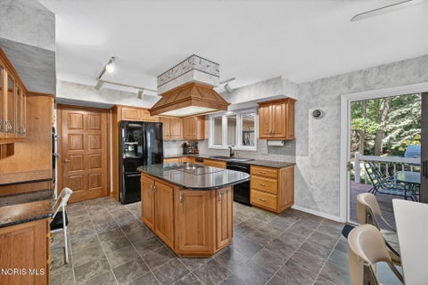 Tiny photo for 5036 Cartagena Drive, Toledo, OH 43623 (MLS # 10013981)