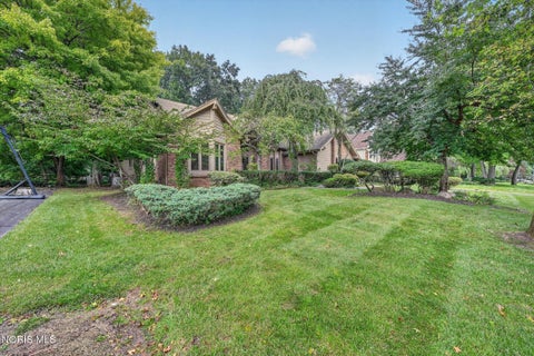 Tiny photo for 5036 Cartagena Drive, Toledo, OH 43623 (MLS # 10013981)