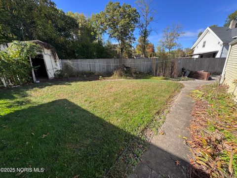 Tiny photo for 6079 Whiteford Center Road, Toledo, OH 43613 (MLS # 10000188)