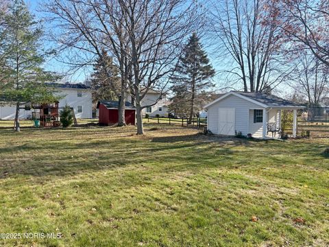 Tiny photo for 818 Lafayette Boulevard, Bowling Green, OH 43402 (MLS # 10001756)
