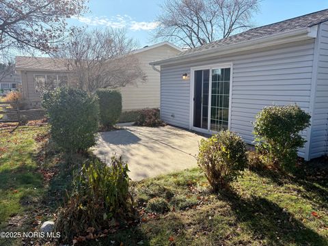 Tiny photo for 818 Lafayette Boulevard, Bowling Green, OH 43402 (MLS # 10001756)