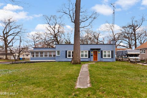 Tiny photo for 5505 Chippewa Road, Toledo, OH 43613 (MLS # 10005948)