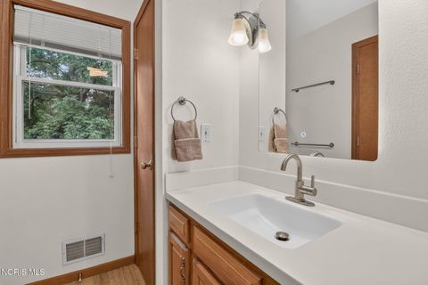 Tiny photo for 3446 Indian Oaks Lane, Toledo, OH 43617 (MLS # 10009717)