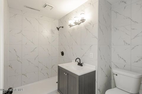 Tiny photo for 5922 Gany Mede Drive, Toledo, OH 43623 (MLS # 10003979)