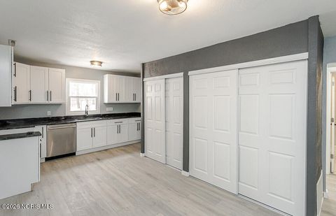 Tiny photo for 5922 Gany Mede Drive, Toledo, OH 43623 (MLS # 10003979)