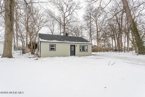 Photo of 5922 Gany Mede Drive, Toledo, OH 43623 (MLS # 10003979)