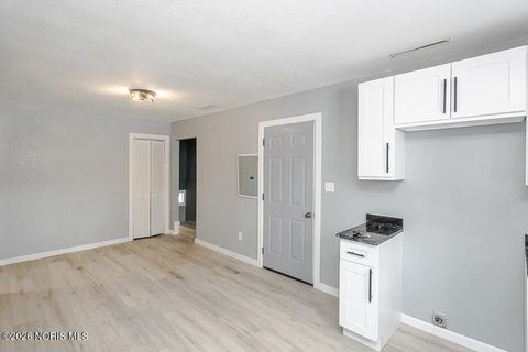 Tiny photo for 5922 Gany Mede Drive, Toledo, OH 43623 (MLS # 10003979)