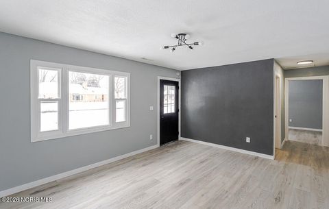 Tiny photo for 5922 Gany Mede Drive, Toledo, OH 43623 (MLS # 10003979)