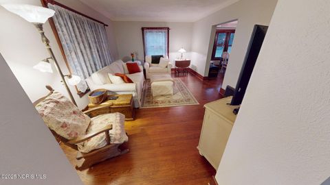 Tiny photo for 2137 Drouillard Road, Northwood, OH 43619 (MLS # 10000561)