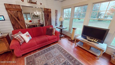 Tiny photo for 2137 Drouillard Road, Northwood, OH 43619 (MLS # 10000561)