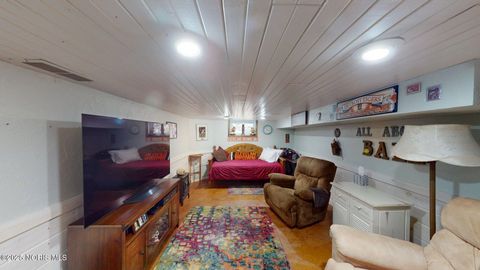 Tiny photo for 2137 Drouillard Road, Northwood, OH 43619 (MLS # 10000561)