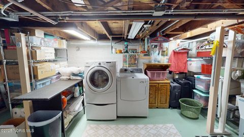 Tiny photo for 2137 Drouillard Road, Northwood, OH 43619 (MLS # 10000561)